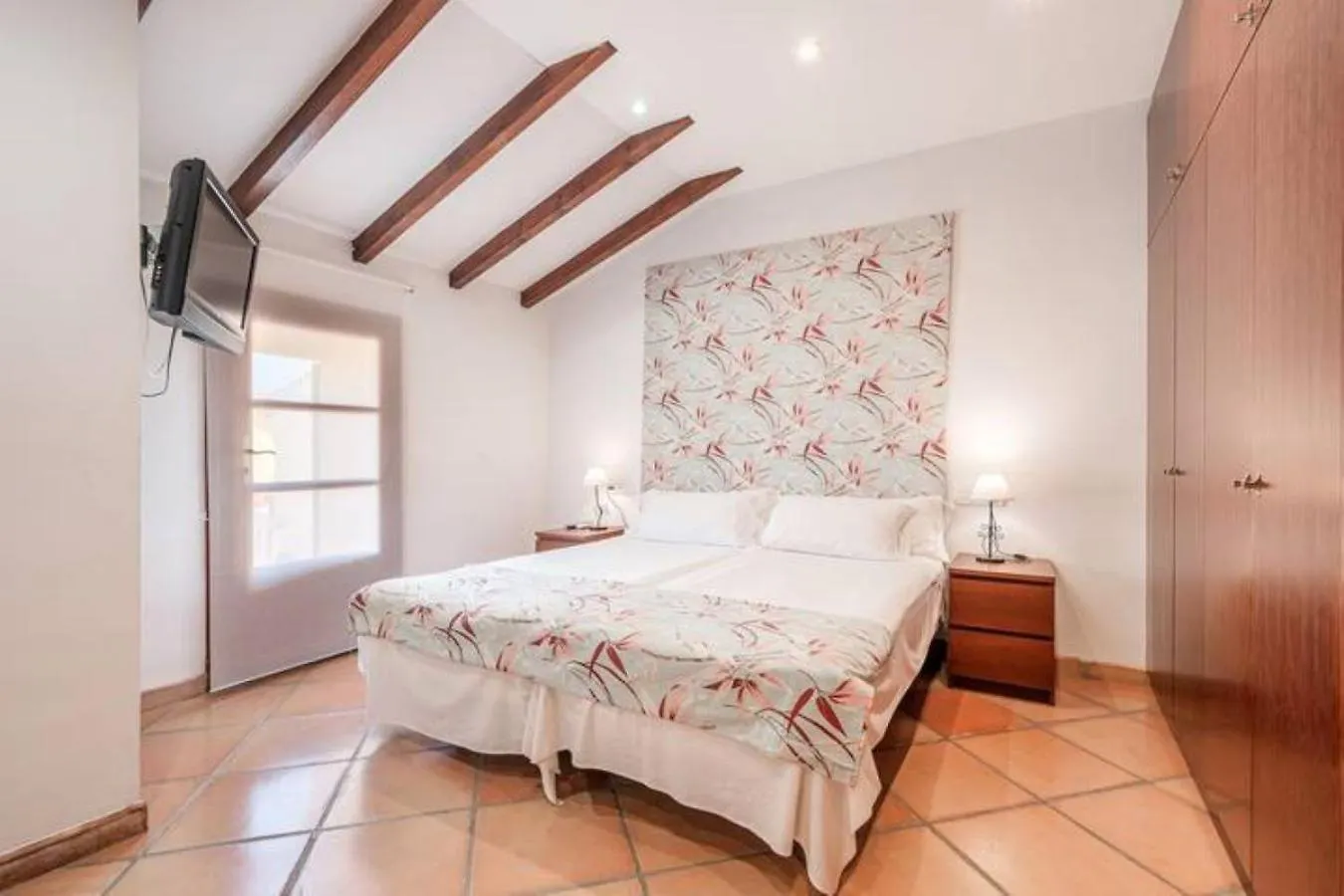 Sa Llimonera de Binissalem, casa con piscina ideal familias, 6 dormitorios Binisalem