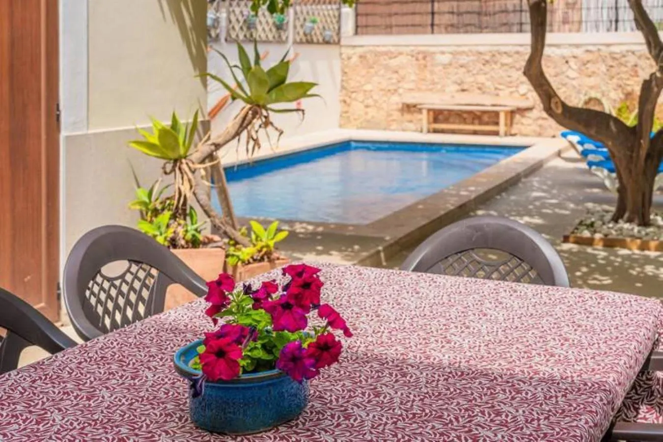 Sa Llimonera de Binissalem, casa con piscina ideal familias, 6 dormitorios